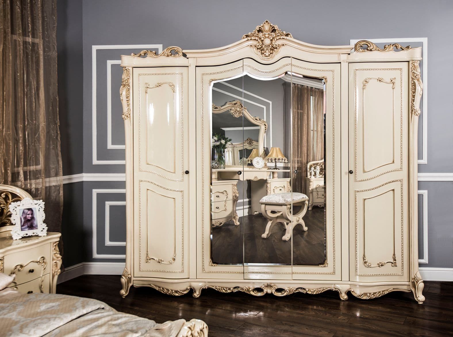 Шкаф 5-ти створчатый из комплекта спальни "Джоконда Люкс" Крем глянец